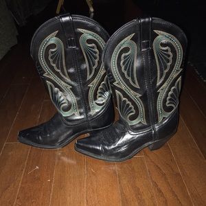 Womens Laredo boots size 8